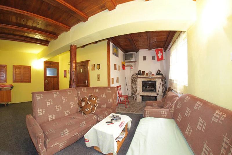 Pension Biro Harghita-Băi Esterno foto
